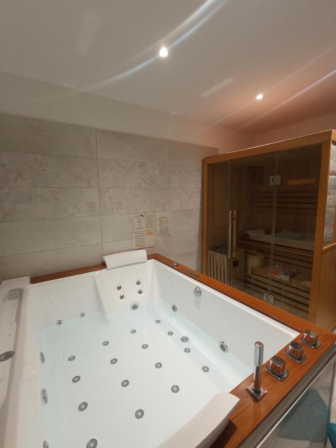 Gite Au Fil De Drancourt Exteriör bild